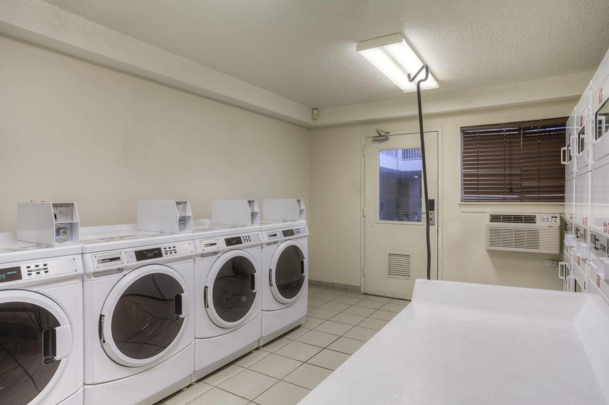 Intown Suites Extended Stay Atlanta Ga - ダルース エクステリア 写真